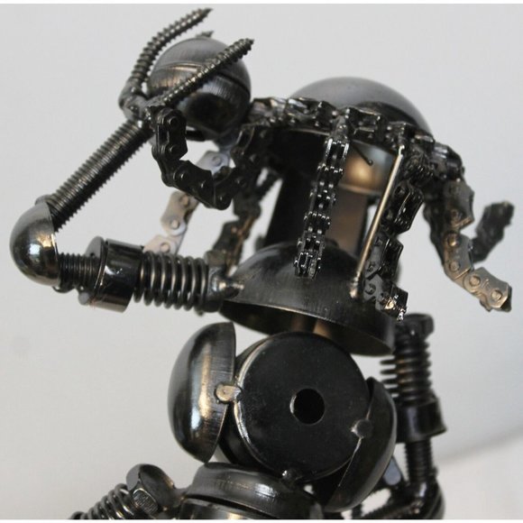 Metal Scrap Art Alien Robot Sculpture Nuts Bolts Chain Bearing Polished Black - Picture 10 of 12